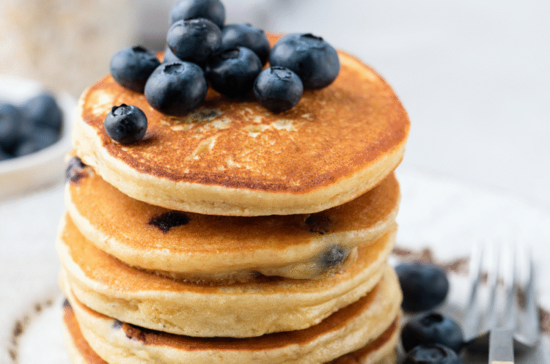 Fluffy Greek Yogurt Pancakes